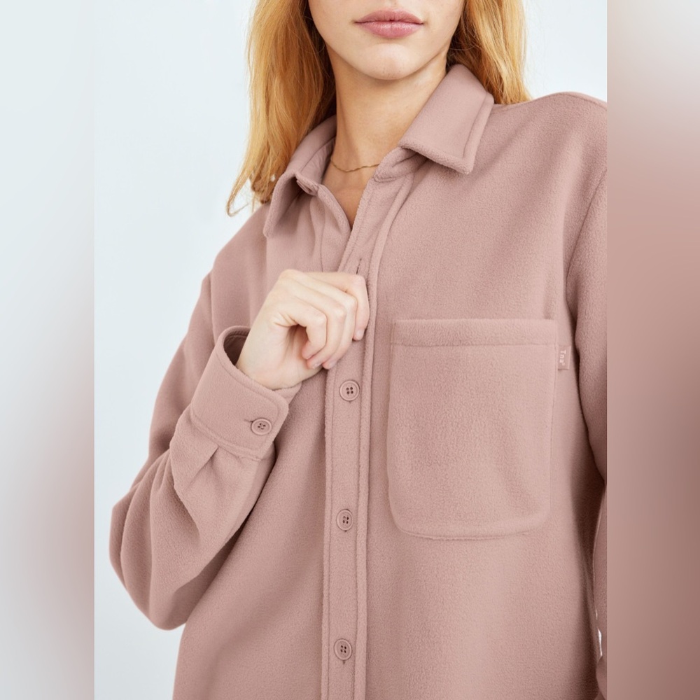 Aritzia TNA polar fleece shirt